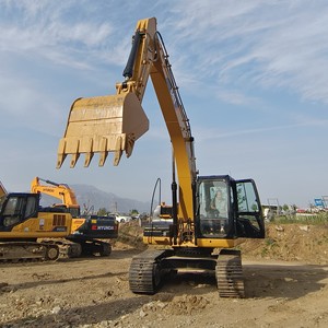 รถขุดมือสอง Caterpillar 320D จากญี่ปุ่น รถขุด 20 ตัน รุ่น cat 320d ราคา 323d 325d 330 รถขุดตักดินมือสอง - Product Image 4