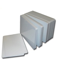 Échantillon gratuit de carte NFC en PVC plastique de haute qualité, personnalisable avec impression de logo, cartes RFID vierges intelligentes NFC 215