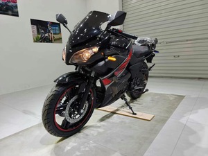 Nouvelle Moto Tout-Terrain Sportive 250cc à Six Vitesses, Essence, Moto <span class=keywords><strong>de</strong></span> <span class=keywords><strong>Course</strong></span> Populaire, Moto <span class=keywords><strong>de</strong></span> Rue <span class=keywords><strong>d</strong></span>'<span class=keywords><strong>Occasion</strong></span>, Moto Haute Performance 72v - Product Image 3