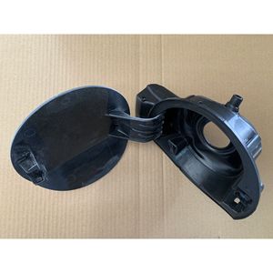Tapa del Tanque de Combustible para VW Golf 6 GTI 5K6809857C, Plástico Grisáceo con Capa Exterior Blanca - Product Image 4
