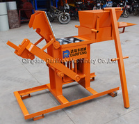 Machine à fabriquer des briques manuelles QMR2-40 pour petites entreprises, machine à fabriquer des briques en terre cuite manuelle en Ouganda