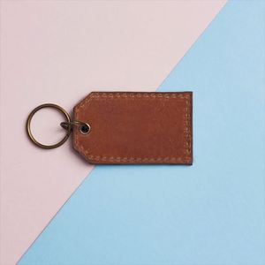 Llavero de Cuero de Alta Calidad para Coche, Diseño Simple, con Iniciales Personalizadas - Product Image 2