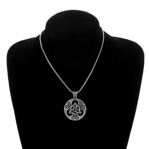 Umwelt legierung Schmuck Beliebte Celtic Knot Anhänger Europäische und Amerikanische <span class=keywords><strong>Retro</strong></span> Mode Personal isierte Halskette Großhandel - Product Image 5