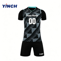 2026 Premium-Materialien Komfortables Fußballtrikot mit Eigenem Logo Schnelltrocknend Team-Fußballuniform Set Fußballtrikot für Herren