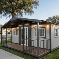 En promotion : Maison conteneur en acier extensible avec terrasse double niveau, design contemporain, garantie 5 ans, installation sur site