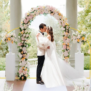 Vitrine de présentation cosmétique personnalisée, support mural de présentation pour centre commercial, mobilier de magasin de détail pour toile de fond de mariage - Vente chaude - Product Image 3