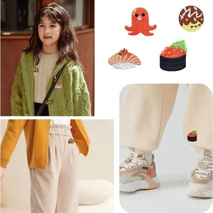 Patchs personnalisés japonais pour sushis, badges brodés mignons sur le thème de la nourriture, appliques saumon tempura, pieuvre kawaii à thermocoller pour la décoration de vêtements d'enfants - Product Image 4