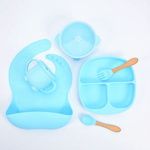 ชุดอาหารเด็กทำจากซิลิโคนเนื้อนุ่ม จานอาหารแบ่งส่วนพร้อมจุกดูด ป้องกันการลวกและป้องกันการตกหล่น - Product Image 5