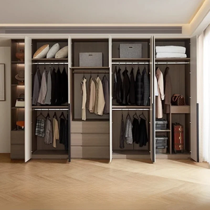 Armoire en bois moderne sur mesure haut de gamme pour intérieurs résidentiels et hôtels, avec tringle à vêtements, tiroirs de rangement et portes battantes de luxe - Product Image 5
