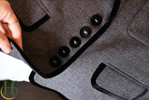 Blazer court pour femme fabriqué au Vietnam, mélange polyester-spandex, blazer à bouton unique classique - Product Image 4