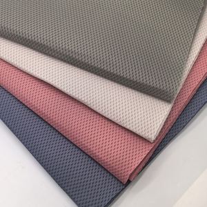 Tissu en maille sandwich tricoté chaîne 100 % polyester DT1827-1 de haute qualité et confortable pour meubles, bagages et jouets - Product Image 3