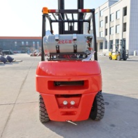 Chariot élévateur à fourche à double alimentation GPL certifié CE, 2,5 tonnes, 3 tonnes, moteur japonais Guangqing, chariot élévateur contrepoids de 3000 kg pour entrepôt