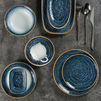 JQY Ensemble d'assiettes et bols en céramique Ensemble d'assiettes à dîner en gros Vintage Blue Swirl Pattern Porcelaine Restaurant Vaisselle Vaisselle