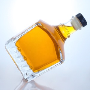 Botella De Cristal Al Por Mayor De Encargo 500ml 700ml 750ml <span class=keywords><strong>Del</strong></span> <span class=keywords><strong>Ron</strong></span> Gin Tequila Whisky Brandy Vodka Con Corcho - Product Image 5