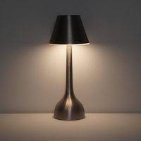 Lampe de table LED rechargeable avec télécommande, options RGB multicolores, lumière sans fil en aluminium pour la décoration de la maison et de l'hôtellerie
