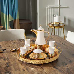 Set di tazze da tè pomeridiane in porcellana squisita europea di lusso in ceramica dorata tazza da caffè e piattino regalo - Product Image 1
