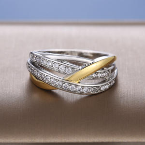 Anello di Diamanti F321 in Oro Bianco, Fede Nuziale da Donna, Taglio Brillante Rotondo, Colore G Naturale, Stile Romantico - Product Image 2