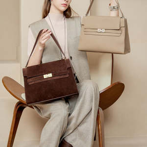 Bolso de hombro de mujer personalizado de moda retro, de cuero de gamuza esmerilado de alta calidad. - Product Image 3