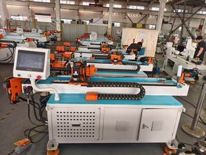 <span class=keywords><strong>18</strong></span> <span class=keywords><strong>cintreuse</strong></span> de tuyaux entièrement automatique <span class=keywords><strong>cintreuse</strong></span> de tubes multifonction meilleur prix <span class=keywords><strong>cintreuse</strong></span> de tuyaux - Product Image 3