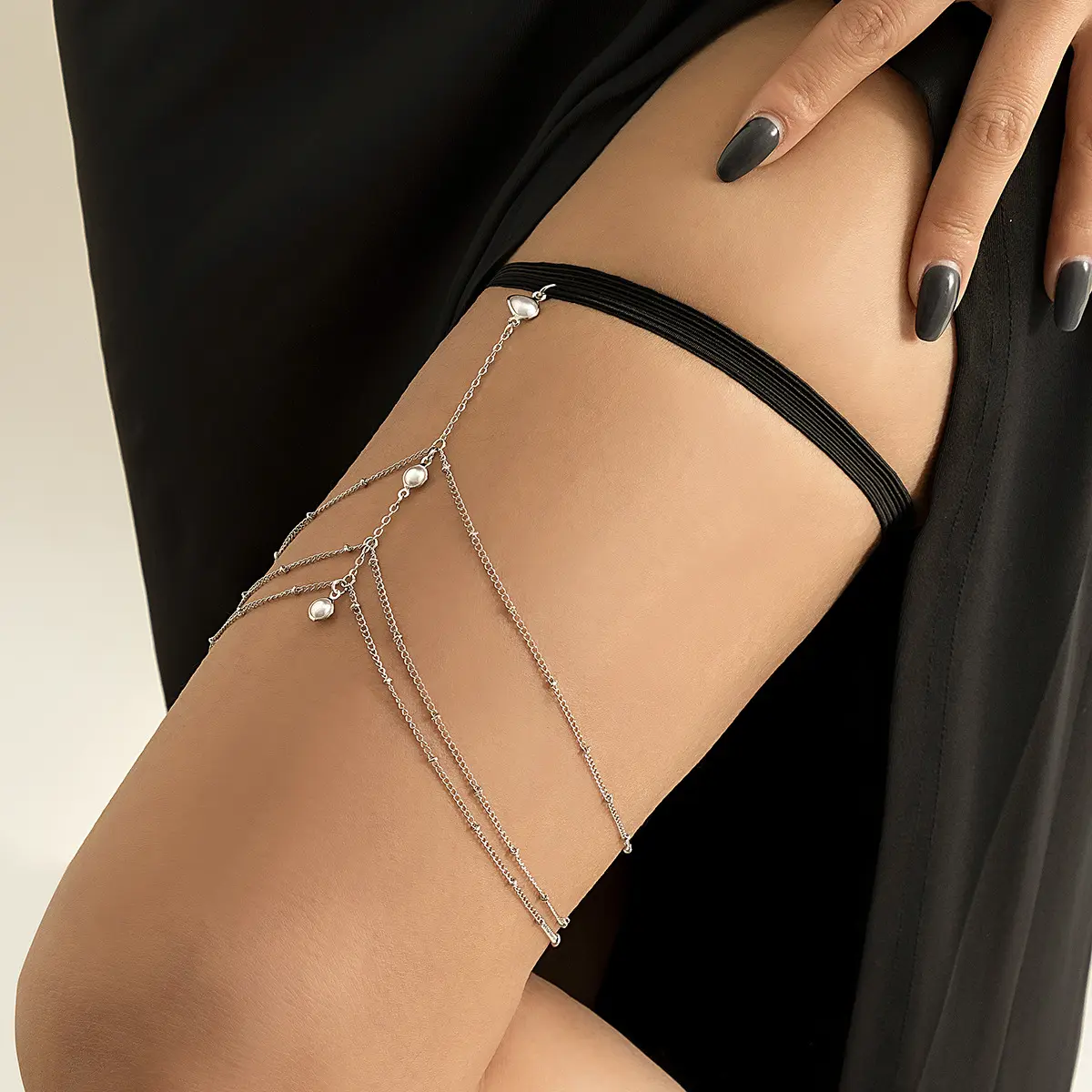 Factory Wholesale Beach Body Jewelry Women Sexy Multilayer Pearl Tassel Adjustable Elastic Thigh Leg Chain