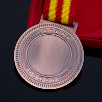 Badge magnétique personnalisé avec logo imprimé UV, émail souple ou dur, en métal, pour collection d'art