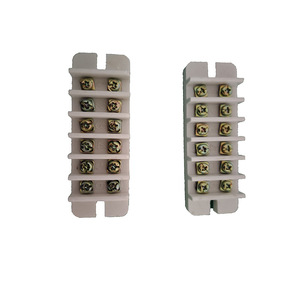Bloc de bornes à vis en résine, 4 positions, distance entre centres de 62 mm, pour transformateurs, éclairage, électronique - Product Image 1