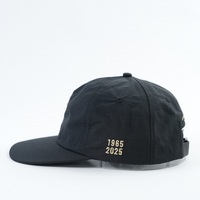 Gorras Personalizadas de 5 Paneles, Estilo Deportivo, Color Negro, con Logotipo Bordado, Tela de Nailon, para Uso Empresarial
