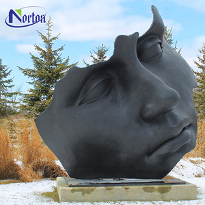 Escultura <span class=keywords><strong>de</strong></span> Metal <span class=keywords><strong>de</strong></span> Arte Moderno, Diseño Abstracto en 3D <span class=keywords><strong>de</strong></span> Signo <span class=keywords><strong>de</strong></span> Interrogación, Rostro <span class=keywords><strong>de</strong></span> Hombre en Bronce, en Venta - Product Image 5