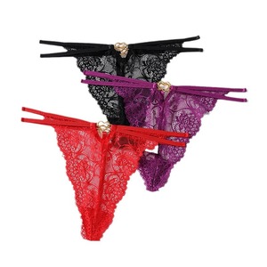 Quần lót tam giác gợi cảm kiểu Mỹ châu Âu, cạp thấp, dây mảnh, khoét lỗ, chất liệu nylon chắc chắn, ren đen - Product Image 5