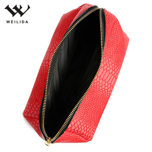 Hot <strong>Sale</strong> Fashion Custom Pouch Travel Kit Makeup <strong>Bag</strong> Snake Pattern <strong>Cosmetic</strong> Pu Storage Make up <strong>Bag</strong> With Logo - Product Image 4