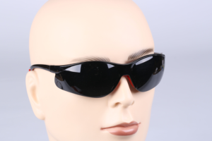 Qiaoshifu Ready Stock <span class=keywords><strong>Gafas</strong></span> DE SEGURIDAD <span class=keywords><strong>antivaho</strong></span> <span class=keywords><strong>para</strong></span> trabajo de soldadura Producto caliente de fábrica - Product Image 2