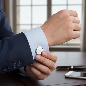 Mancuernillas <span class=keywords><strong>de</strong></span> Acero Inoxidable con Logotipo Personalizado Grabado para Hombre, Mancuernillas <span class=keywords><strong>de</strong></span> Metal 316 con <span class=keywords><strong>Iniciales</strong></span> Personalizadas, Regalo para Padrinos <span class=keywords><strong>de</strong></span> Boda - Product Image 5