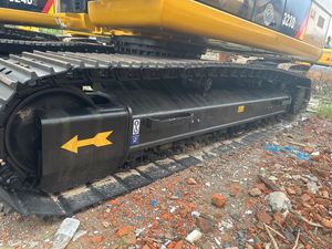 Excavatrice Caterpillar 323D d'occasion, 23 tonnes, hydraulique, sur chenilles, d'origine japonaise, Caterpillar, bon état, faible nombre d'heures, prix avantageux - Product Image 4