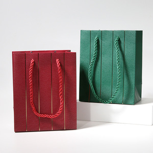 <b>Jewelry</b> Gift Bags Paperboard 12x15x7cm Rectangular Red Green Blue Necklace Pendant <b>Packaging</b> - Product Image 1
