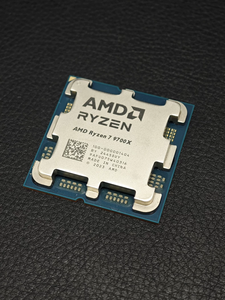 Ryzen 7 9700X R7 9700X 8-คอร์ 16-เธรด 3.8GHz สูงสุด 5.5GHz 65W ซ็อกเก็ต AM5 Zen5 ซีพียูสำหรับเล่นเกมบนเดสก์ท็อป - Product Image 1