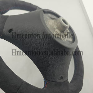 Volante Deportivo con Franja Superior Blanca de Alcántara, el Más Popular, para BMW Serie 3 E90 E91 E92 E93 - Product Image 2