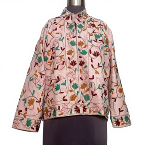 Veste courte matelassée en velours brodée à la main, style bohème floral, imprimée, doublure en coton, faite à la main pour femme - Product Image 1