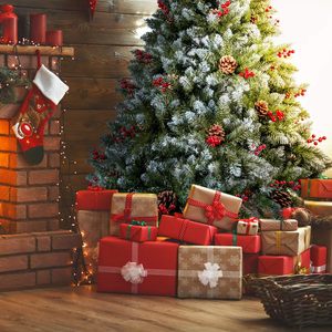 <span class=keywords><strong>Albero</strong></span> di Natale Personalizzato di Alta Qualità con Bacche Rosse e Pigne, <span class=keywords><strong>Tipo</strong></span> Autoportante con Base Bianca Effetto Neve - Product Image 2