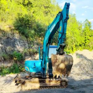 Mini Escavatore SWE70E da 7 Tonnellate Usato con Motore Yanmar e Componenti Idraulici KYB - Prezzo Conveniente in Vendita - Product Image 4