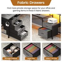 Bureau d'ordinateur en forme de L gris spacieux avec bande lumineuse LED RGB, bureau de maison ou de bureau avec 6 tiroirs et prise de courant