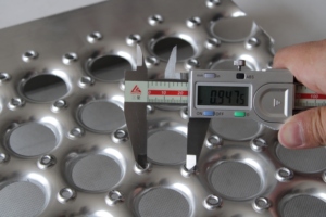 Placa Galvanizada Antideslizante, Lámina Metálica <span class=keywords><strong>de</strong></span> Acero Inoxidable <span class=keywords><strong>para</strong></span> <span class=keywords><strong>Escalones</strong></span> - Product Image 4