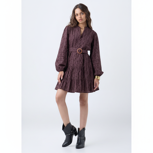 LOV Vestido escalonado de algodón Schiffli marrón oscuro con cinturón - Product Image 1