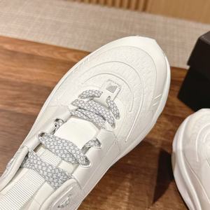 Chaussures de course Cloud pour hommes de haute qualité OEM, luxueuses, VLT, antidérapantes, décontractées, légères, respirantes, tendance mode 2026, nouveauté - Product Image 3