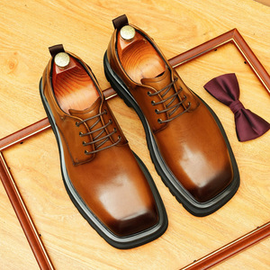 Zapatos de Hombre de Diseño de Moda con Cordones y Punta Puntiaguda, de Cuero con Estampado Láser, de Alta Calidad, para Fiestas de Otoño, Negocios y Bodas - Product Image 1