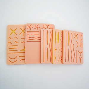 ชุดเย็บแผลซิลิโคนปรับแต่งได้คุณภาพสูง พร้อมผ้าตาข่ายทนทาน 3 ชั้น ขนาด 170*120 มม. สำหรับนักศึกษาแพทย์ฝึกหัด - Product Image 2