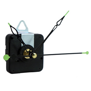 Mouvement silencieux + 3 jeux d'aiguilles. Aiguilles lumineuses. Mouvement silencieux à quartz. Mécanisme d'<span class=keywords><strong>horloge</strong></span> murale en métal. - Product Image 5