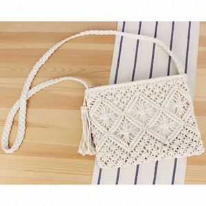 Sac tissé en corde de coton à pompons, style vintage, avec poignée, sac bandoulière de plage en paille pour les vacances d'été et les voyages, vente en gros - Product Image 3