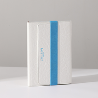 Coffret Cadeau Promotionnel de Luxe pour la Fête des Pères : Carnet Personnalisé Gaufré et Batterie Externe 10000mAh à Charge Rapide – Idéal pour les Promotions d'Entreprise