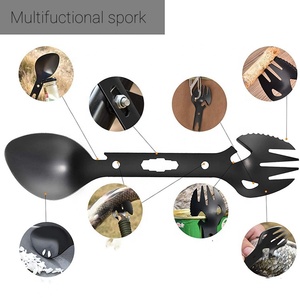 Venta al por mayor <span class=keywords><strong>Emergency</strong></span> Best Survival <span class=keywords><strong>Kit</strong></span> multifuncional Survival Gear <span class=keywords><strong>Kit</strong></span> con Hacha Spork y linterna - Product Image 3