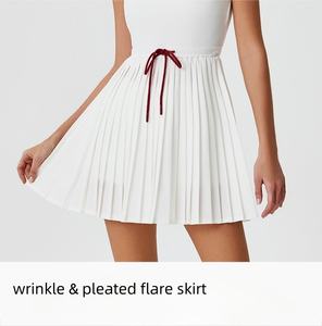 Kadınlar İçin Kontrast Renkli Yaka ve Manşetlerde Bağcıklı Spor Tenis Elbisesi Golf Kıyafetleri Tenis Etekleri ve Şortları Takım - Product Image 3